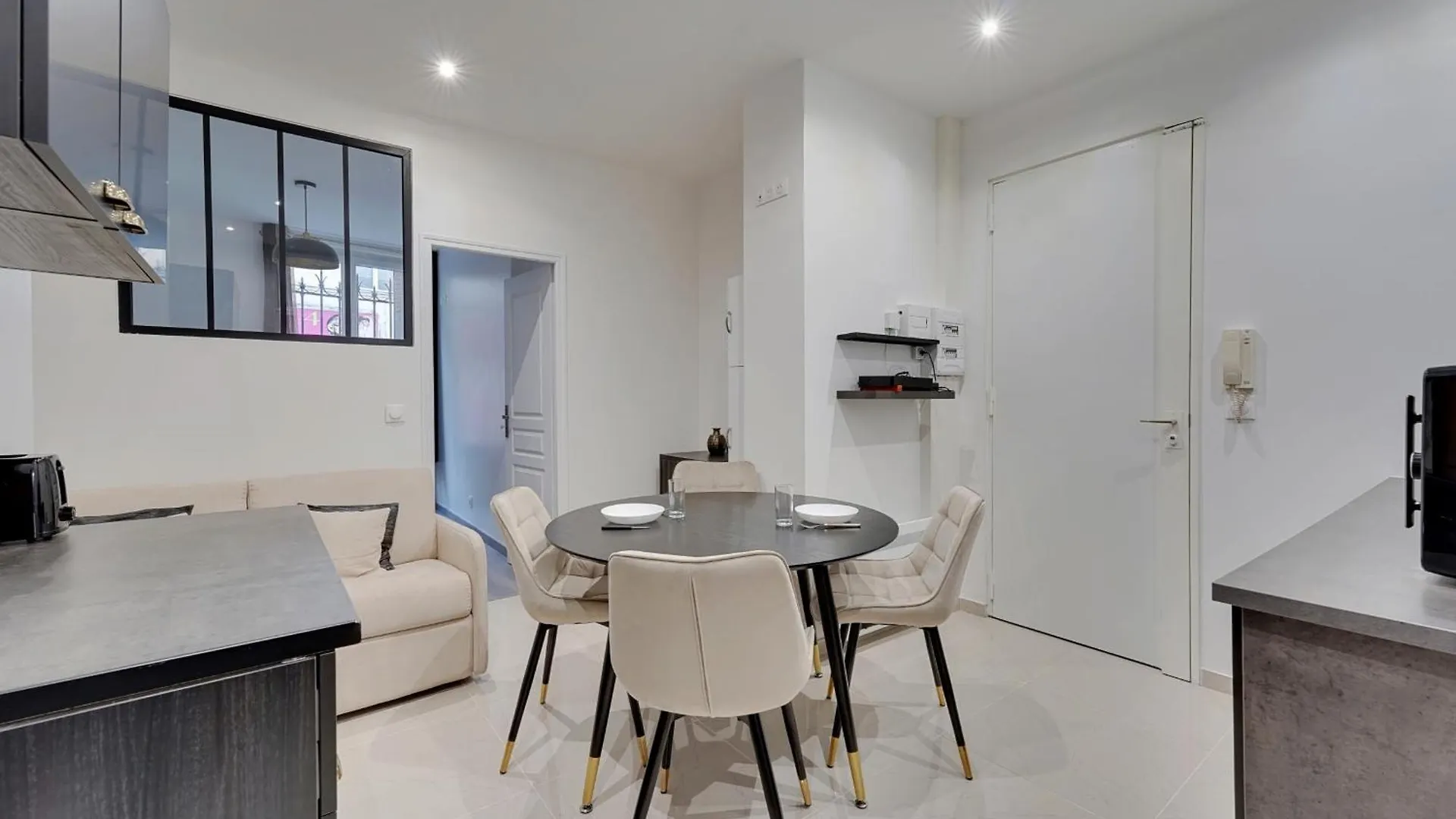 Oderner - Cosy Apartment Paris 0*,  France